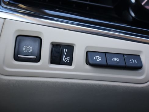 Used 2020 Cadillac XT6 Premium Luxury image 21