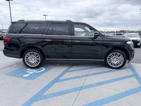 Used 2024 Ford Expedition Max Limited AWD/4WD image 5