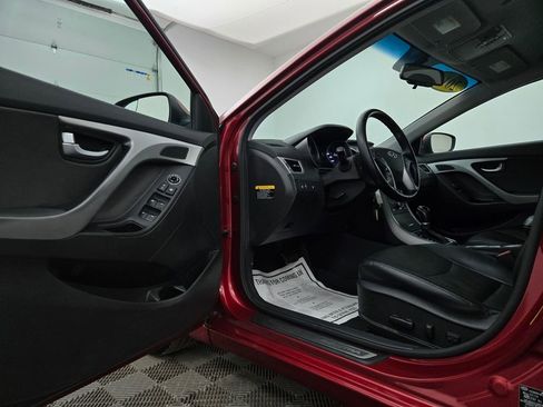 Used 2014 Hyundai Elantra Limited image 17