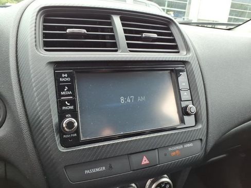 Used 2024 Mitsubishi Outlander Sport ES AWD/4WD image 24
