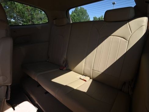 Used 2012 Buick Enclave Leather AWD/4WD image 11