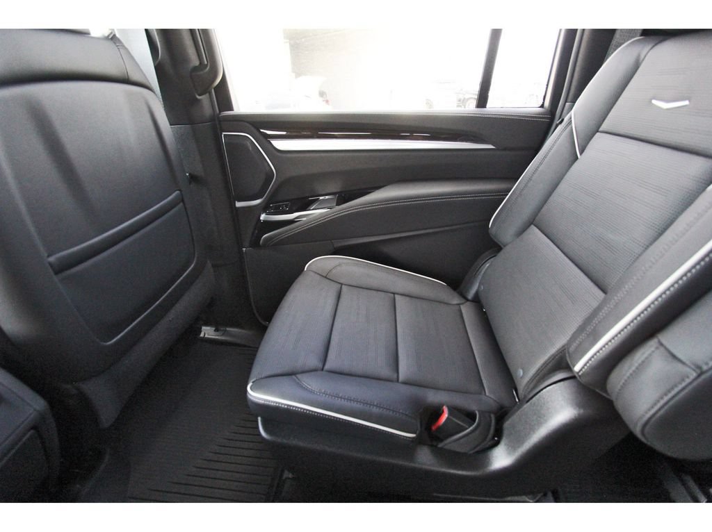 New 2027 Cadillac Escalade ESV Luxury RWD image 12