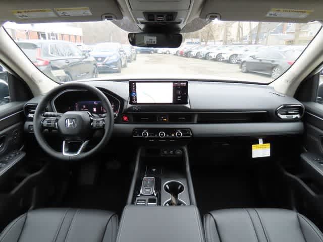 New 2026 Honda Pilot Touring image 21