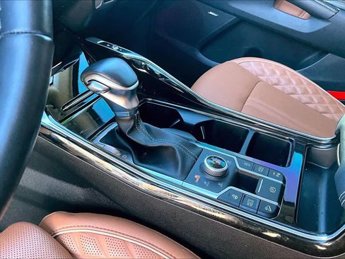 Used 2022 Kia Sorento SX Prestige w/ Rust Color Package image 16