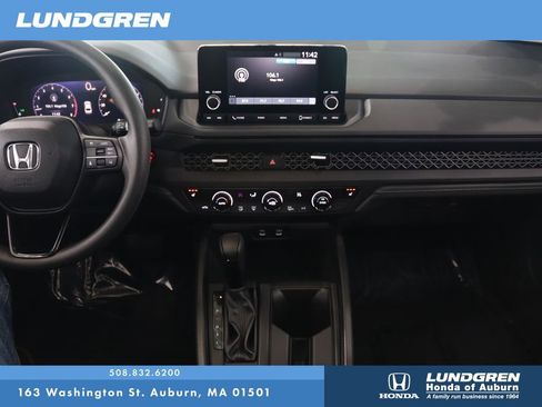 Used 2024 Honda Accord EX image 21