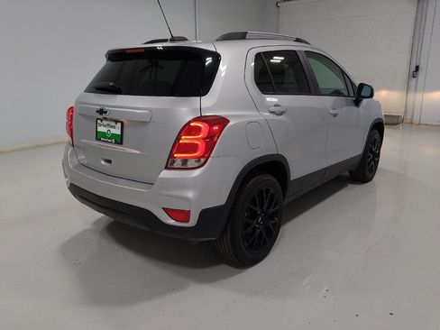 Used 2022 Chevrolet Trax LT w/ Sport Edition AWD/4WD image 9