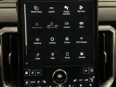 Used 2025 GMC Acadia Elevation w/ Elevation Premium Package image 18