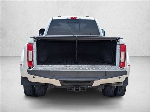 Used 2021 Ford F450 Platinum w/ FX4 Off-Road Package AWD/4WD image 6