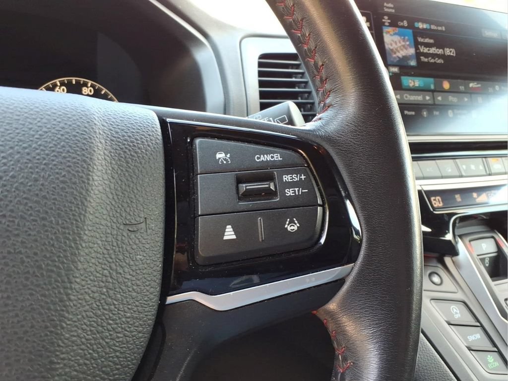 Used 2025 Honda Odyssey Sport-L image 12