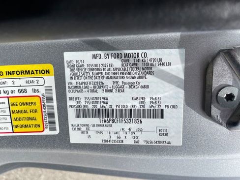 Used 2015 Ford Mustang GT Premium w/ Equipment Group 401A RWD image 23