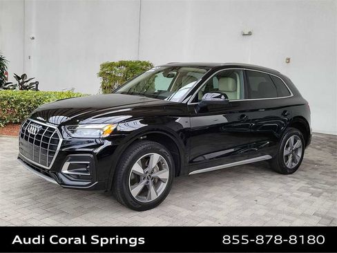 Certified 2023 Audi Q5 2.0T Premium w/ Convenience Package image 4