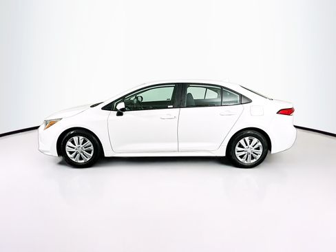 Used 2020 Toyota Corolla LE FWD image 4