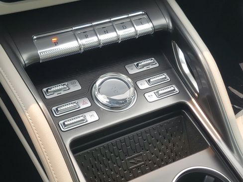New 2026 Lincoln Nautilus Reserve AWD/4WD image 26