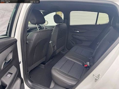 New 2026 Buick Envista Preferred FWD image 13