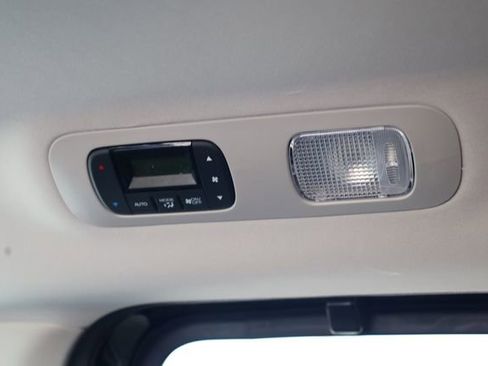 New 2026 Honda Odyssey Touring image 25