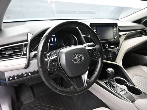 Used 2024 Toyota Camry SE w/ Convenience Package FWD image 13