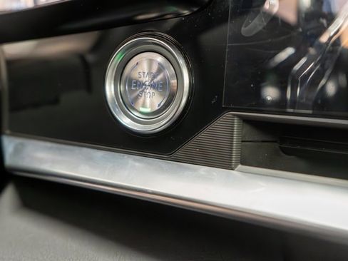 Used 2024 Chevrolet Corvette Stingray Preferred Conv w/ 2LT image 32