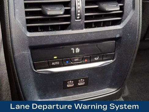 Used 2021 BMW 330i xDrive Sedan w/ Convenience Package image 14