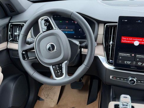 New 2026 Volvo XC90 B5 Plus w/ Protection Package Premier AWD/4WD image 6