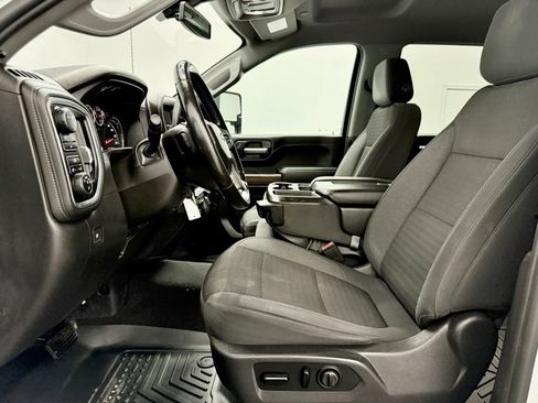 Used 2020 Chevrolet Silverado 2500 LT w/ Fleet Comfort Package image 11