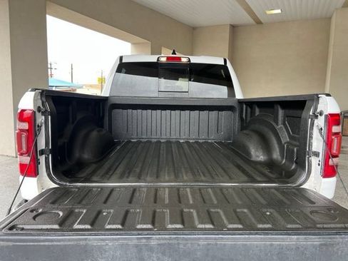 Used 2024 RAM 1500 Laramie AWD/4WD image 6