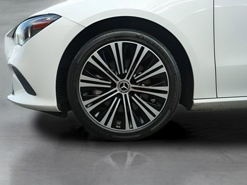 Used 2023 Mercedes-Benz CLA 250 image 13
