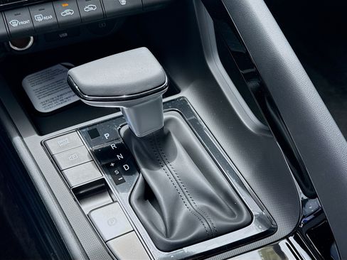 New 2026 Hyundai Elantra SEL Sport Premium FWD image 13