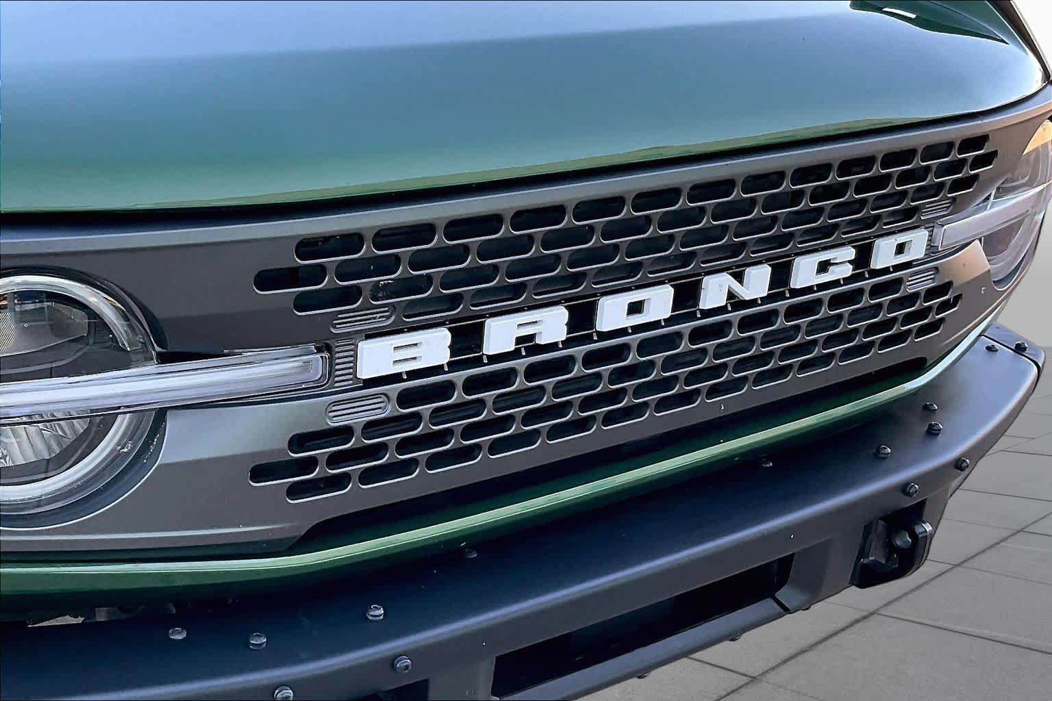 Used 2024 Ford Bronco Badlands AWD/4WD image 29