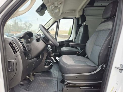 New 2026 RAM ProMaster 2500 w/ Convenience Group image 11