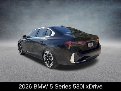 Used 2026 BMW 530i xDrive AWD/4WD image 3