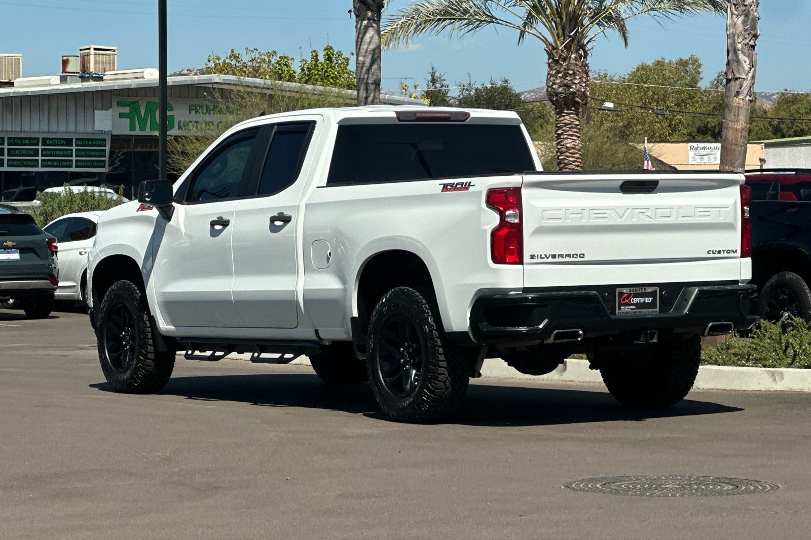 Used 2020 Chevrolet Silverado 1500 Custom Trail Boss w/ Custom Convenience Package AWD/4WD image 6