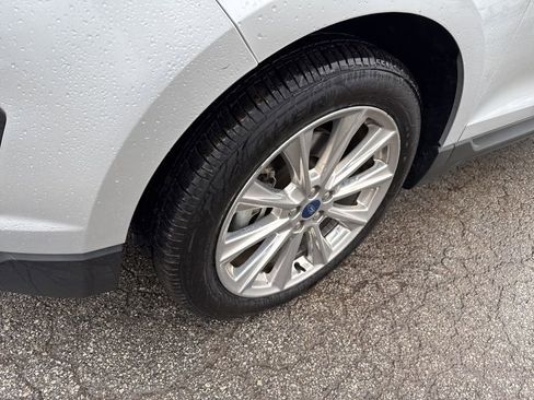 Used 2017 Ford Edge Titanium w/ Equipment Group 301A image 25