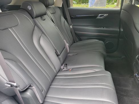 Used 2026 Genesis GV80 2.5T AWD/4WD image 11