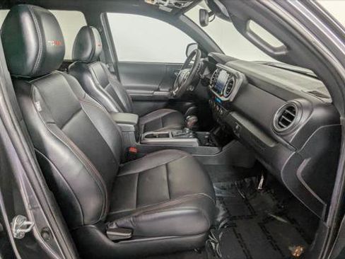 Used 2021 Toyota Tacoma TRD Pro image 18