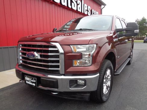 Used 2017 Ford F150 XLT w/ Equipment Group 302A Luxury AWD/4WD image 11