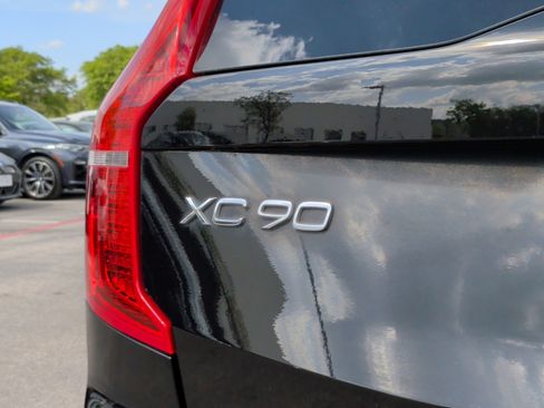 Used 2019 Volvo XC90 T6 Inscription w/ Protection Package Premier image 11