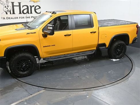 New 2026 Chevrolet Silverado 2500 ZR2 w/ LPO, Dark Essentials Package image 36