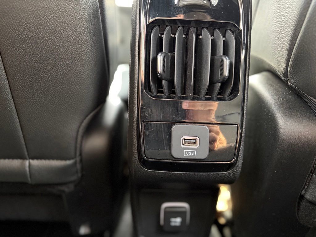 Used 2024 Jeep Compass Limited AWD/4WD image 13