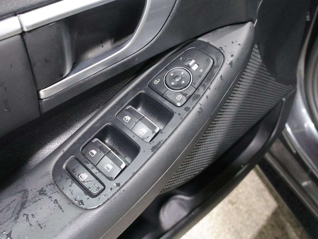 Used 2021 Hyundai Sonata SEL FWD image 14