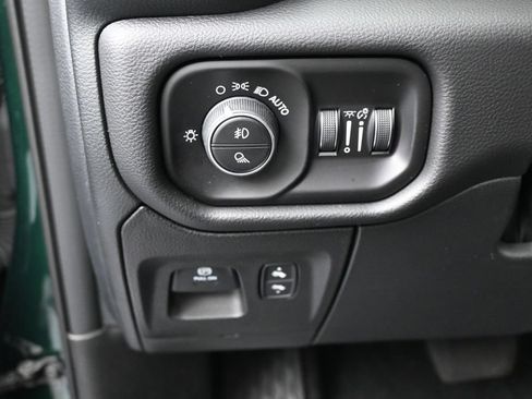 Used 2026 RAM 1500 Laramie w/ Night Edition AWD/4WD image 16