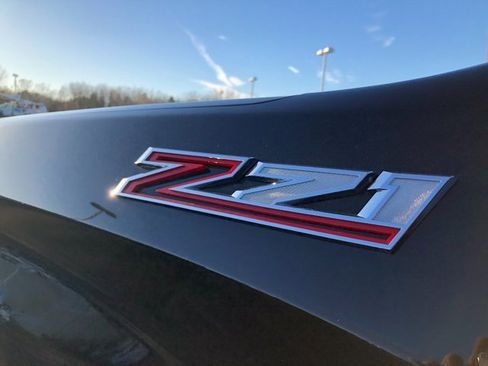 Used 2019 Chevrolet Silverado 1500 LTZ image 2