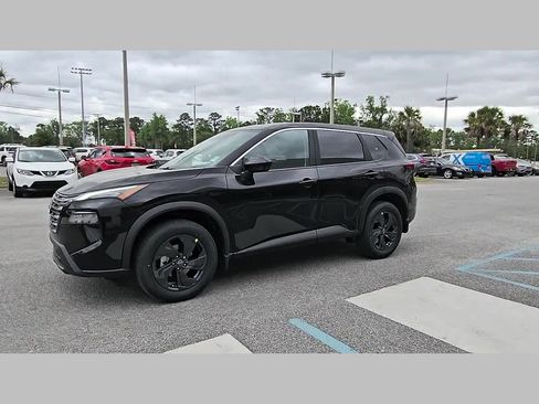 New 2026 Nissan Rogue SV FWD image 24