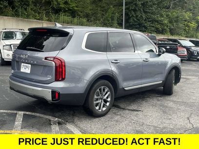 Used 2023 Kia Telluride LX