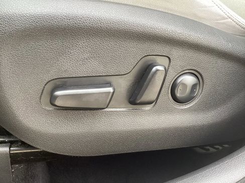 Used 2018 Hyundai Tucson SEL image 20