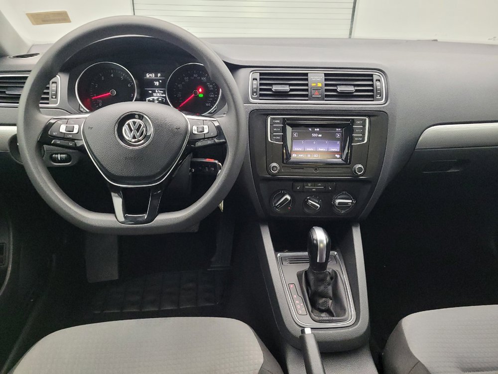 Used 2018 Volkswagen Jetta S w/ Cold Weather Package FWD image 22