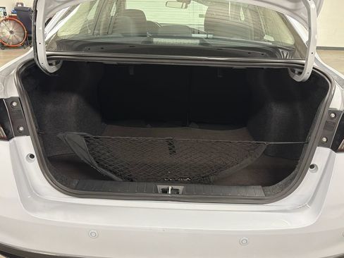 Used 2025 Nissan Versa SV w/ Trunk Package FWD image 17