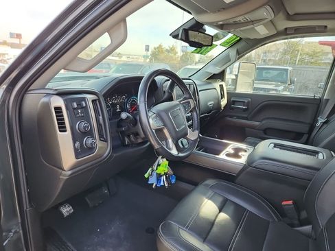 Used 2019 GMC Sierra 2500 Denali w/ Duramax Plus Package image 13