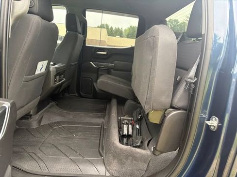 Used 2021 Chevrolet Silverado 1500 LT Trail Boss w/ Bed Protection Package AWD/4WD image 10