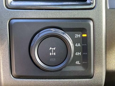 Used 2018 Ford F150 Raptor w/ Equipment Group 802A Luxury image 20