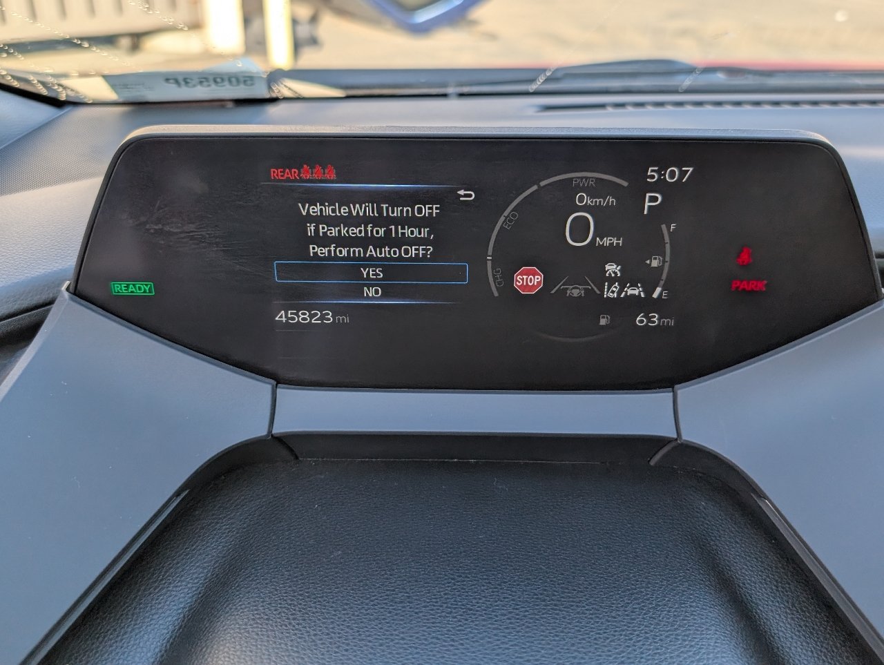 Used 2023 Toyota Prius LE FWD image 19